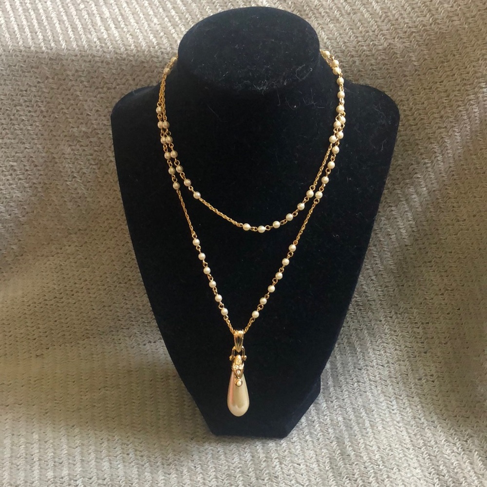 Nolan Miller Pearl Necklace w/ Pearl Pendant